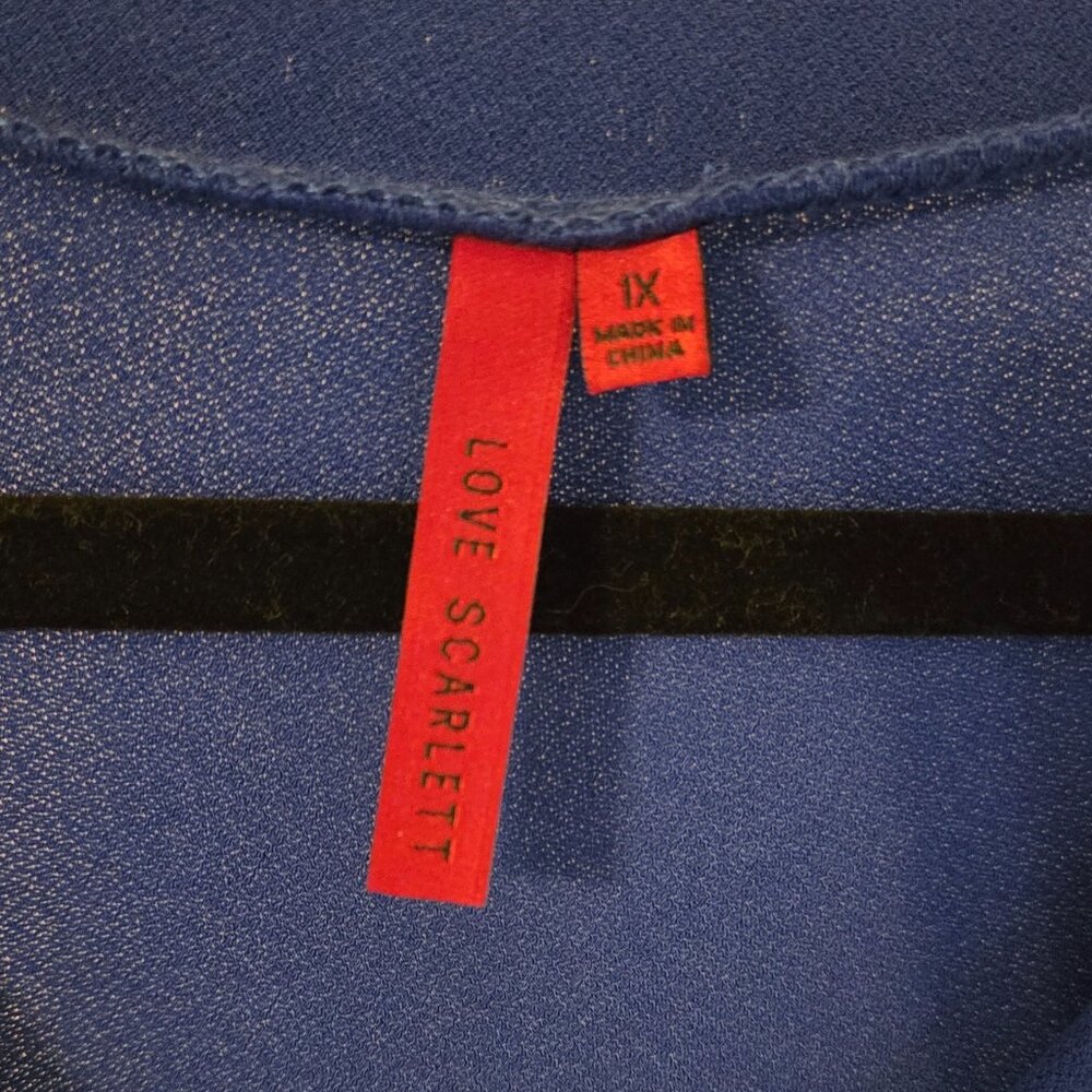 Top - Picture 2 of 3